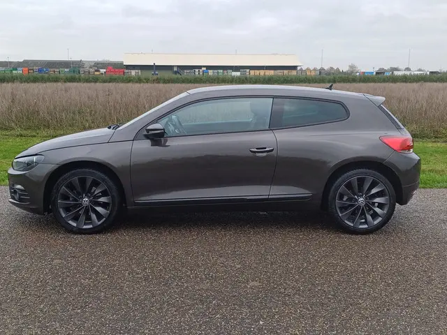 Volkswagen Scirocco 1.4 TSI Highline 2013 Benzine 9