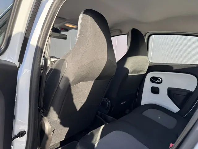 Renault Twingo 1.0 SCe Collection 2019 Benzine 23