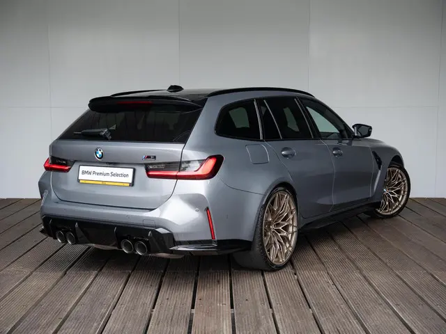 BMW M3 Touring xDrive Competition 2024 Benzine 2