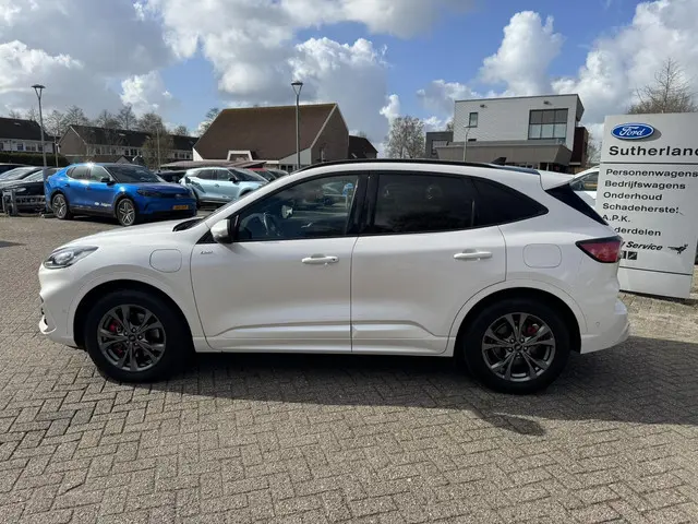 Ford Kuga 2.5 PHEV ST-Line X 2021 Hybride Benzine 4