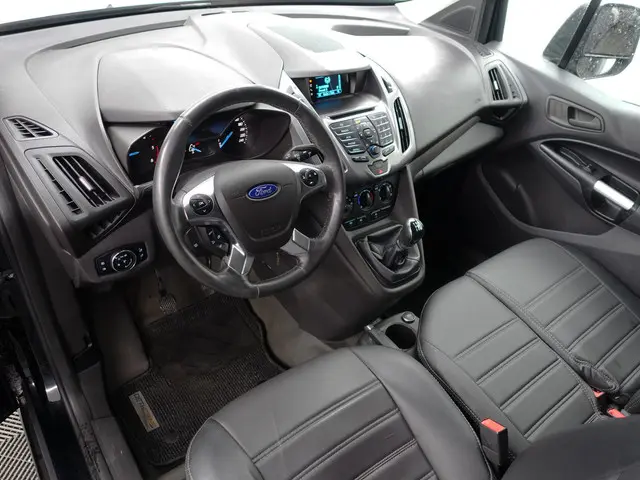Ford Transit Connect 2