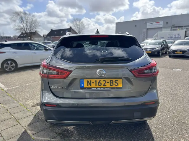 Nissan QASHQAI 1.6 Tekna 2018 Benzine 4