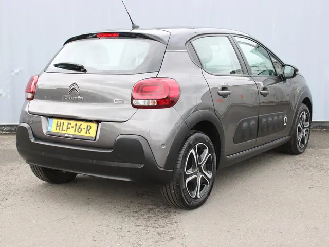 Citroën C3 1.2 PureTech S&S Shine 2020 Benzine 4