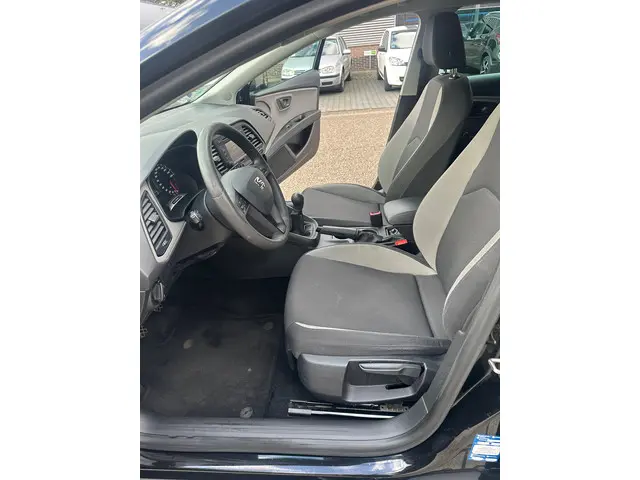 SEAT Leon ST 1.2 TSI Style 2015 Benzine 19