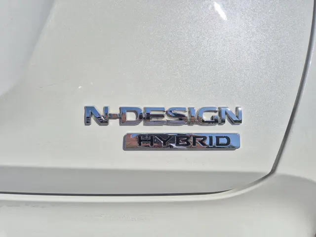 Nissan Juke 1.6 Hybrid N-Design 2024 Hybride Benzine 12