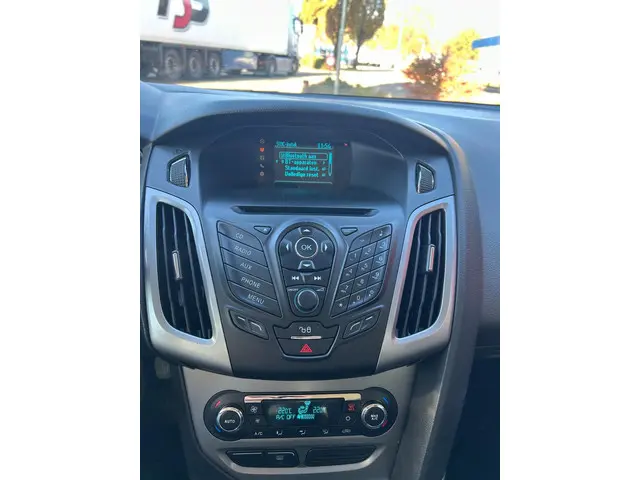 Ford Focus 1.6 TI-VCT First Edition 2014 Benzine 10