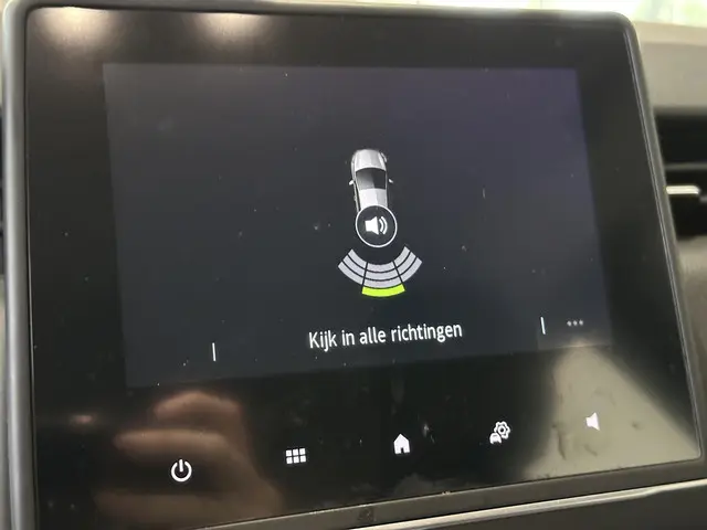 Renault Clio 1.0 TCe Intens 2021 Benzine 12