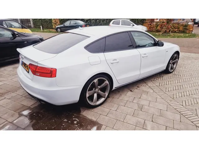 Audi A5 3