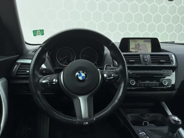 BMW 2 Serie Coupé 218i M Sport Trekhaak 2016 Benzine 10