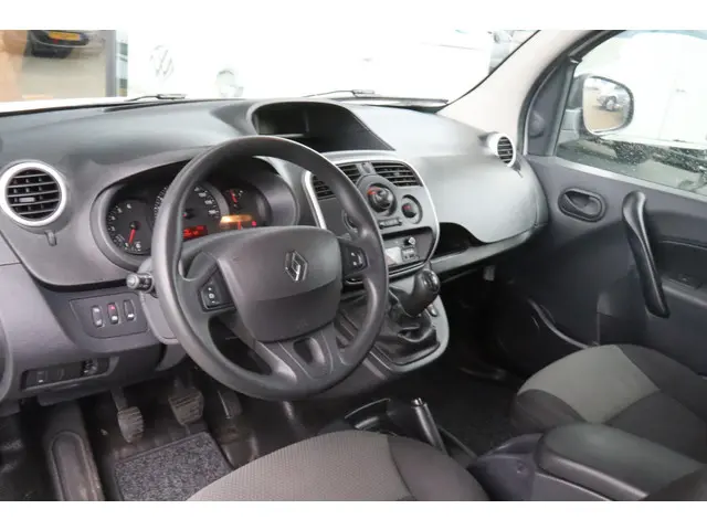 Renault Kangoo 1.5 dCi 90 PK 2018 Diesel 16