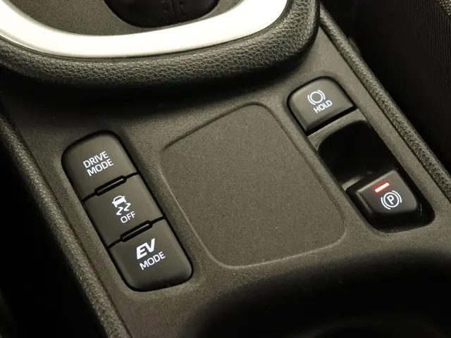 Toyota Yaris 1.5 Hybrid Active 2022 Hybride Benzine 27