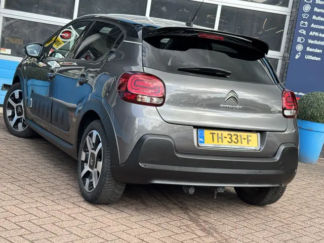 Citroën C3 1.2 PureTech S&S Shine 2018 Benzine 32