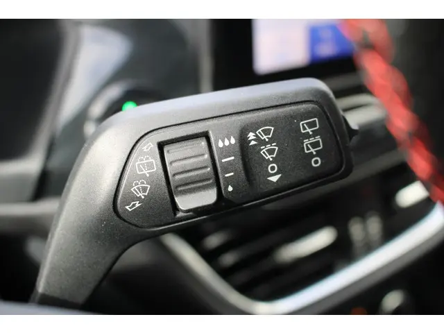 Ford Fiesta 1.0 EcoBoost Hybrid ST-Line X 2021 Benzine 33