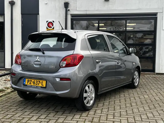 Mitsubishi Space Star 1.0 Cool+ 2017 Benzine 2