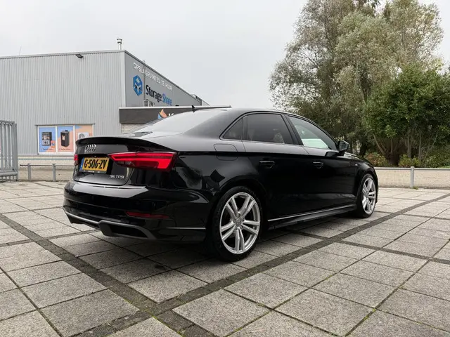 Audi A3 Limousine Aut. 35 TFSI CoD S-Line 2020 Benzine 6