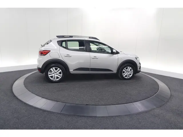 Dacia Sandero Stepway TCe 90 Expression 2024 Benzine 9