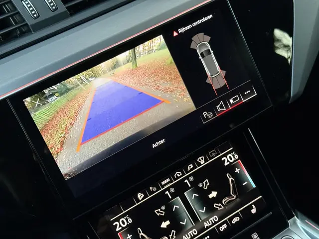 Audi e-tron S quattro 95 kWh 2021 Elektrisch 24