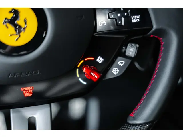 Ferrari 12Cilindri V12 2025 Benzine 48