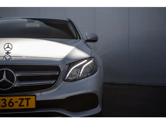 Mercedes-Benz E-Klasse 200 Premium Plus 2018 Benzine 5