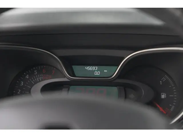 Renault Captur TCe 90 Intens 2019 Benzine 40