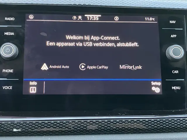 Volkswagen Taigo 1.0 TSI 2023 Benzine 36