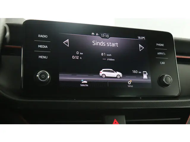 Škoda Scala 1.0 TSI 110pk Sport Business 2023 Benzine 30