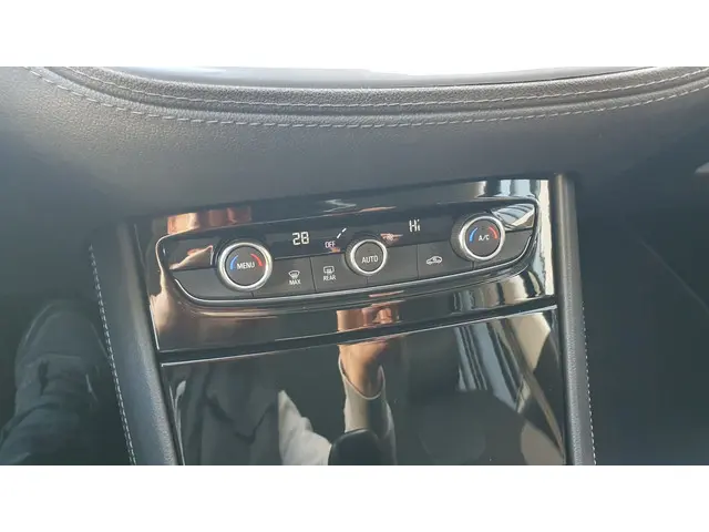 Opel Grandland X 1.2 Turbo Business + 2019 Benzine 18