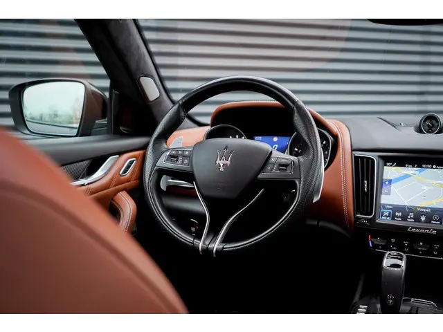 Maserati Levante 3.8 V8 Trofeo 2019 Benzine 32