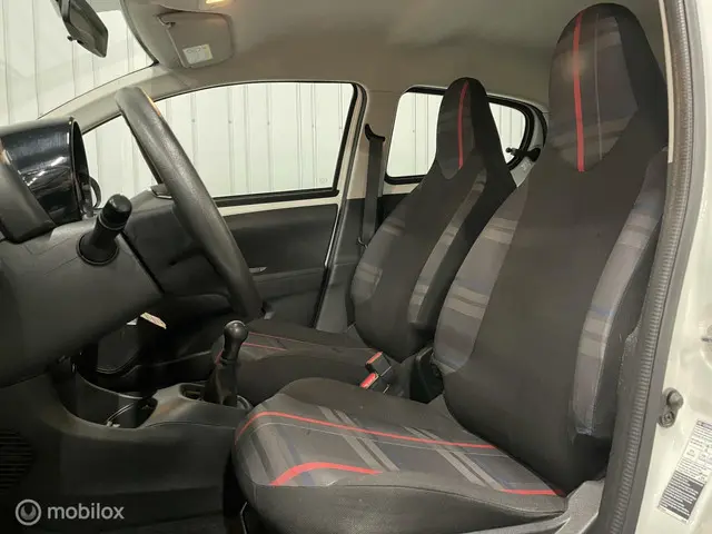 Peugeot 108 1.0 e-VTi Active TOP! 2016 Benzine 9