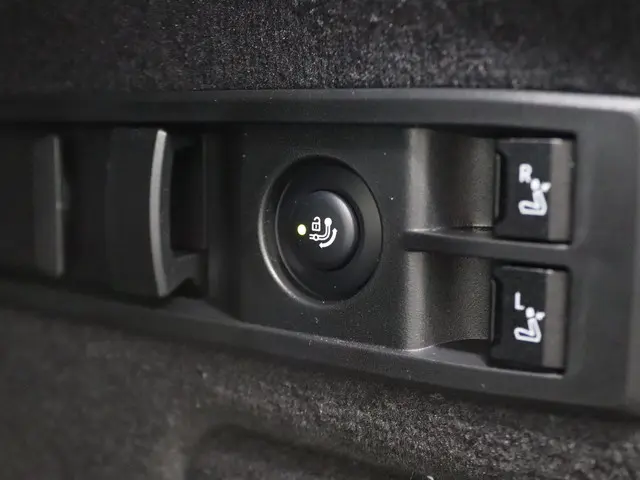 BMW iX xDrive60 2025 Elektrisch 23