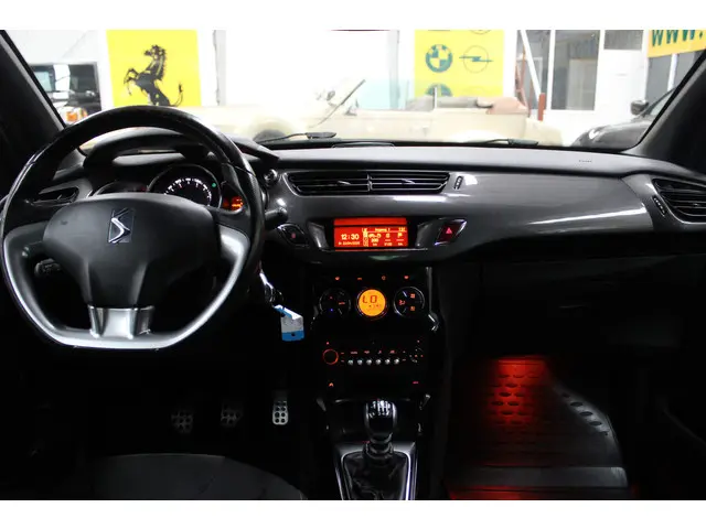 Citroën DS3 1.6 THP Sport Chic 2012 Benzine 8