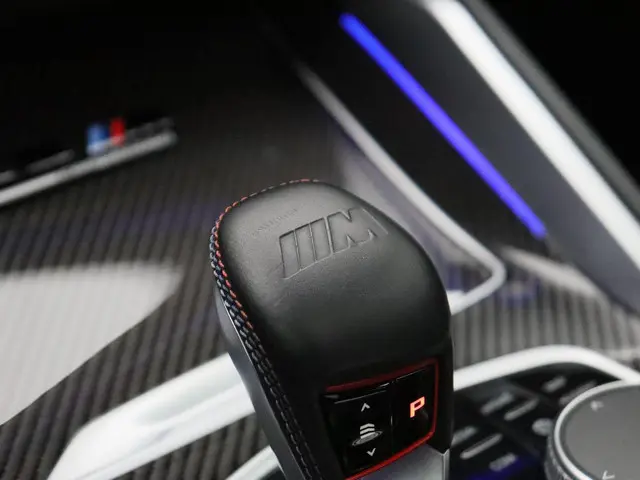 BMW X5 M Competition 2022 Benzine 33