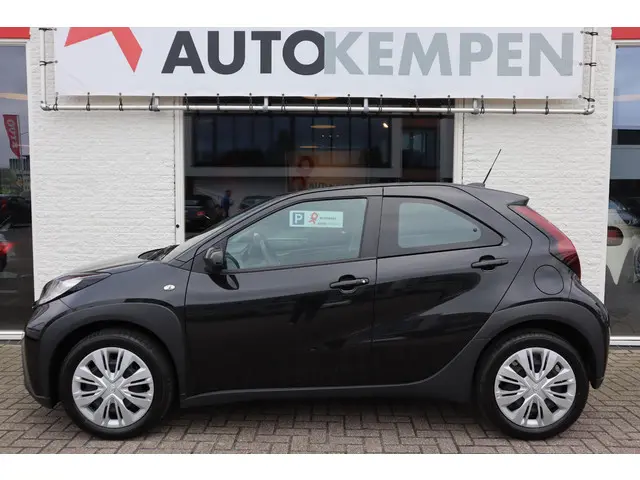 Toyota Aygo X 1.0 VVT-i S-CVT PLAY 2023 Benzine 22