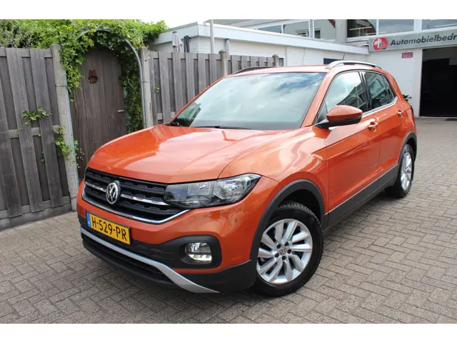 Volkswagen T-Cross 2