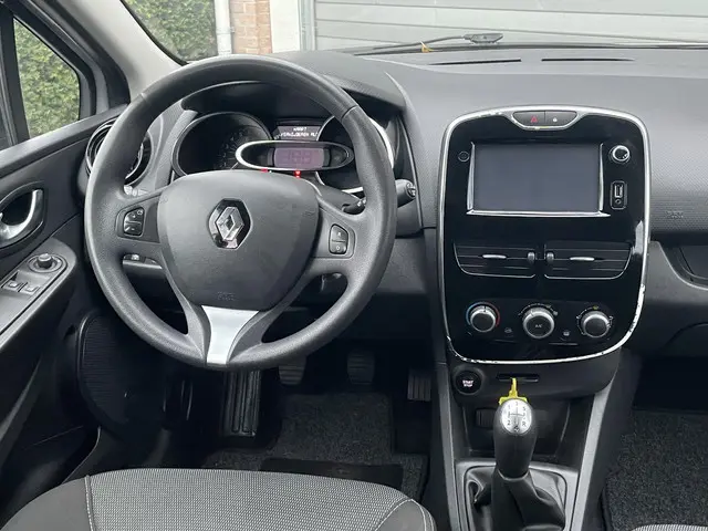 Renault Clio 0.9 TCe Eco2 Expression 2016 Benzine 19