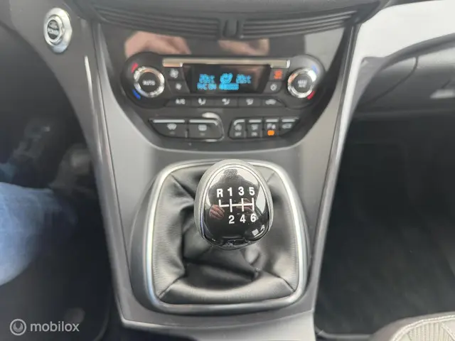 Ford Kuga 1.6 Titanium 2014 Benzine 20