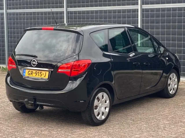 Opel Meriva 2
