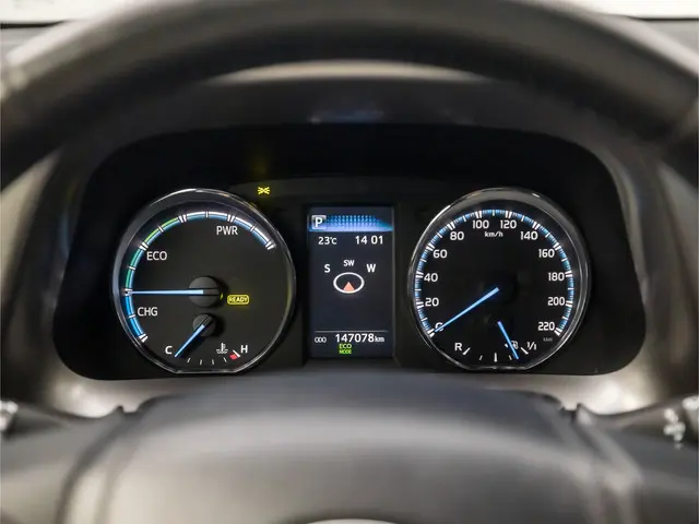 Toyota RAV4 2.5 Hybrid Sport 2016 Hybride Benzine 21