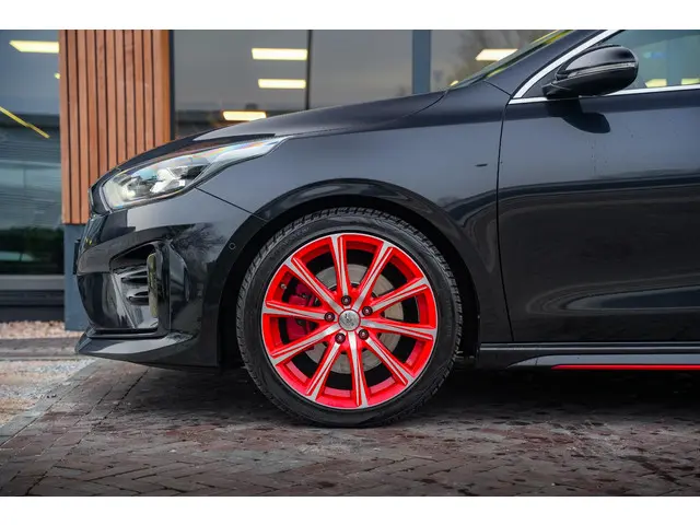 Kia Ceed 1.6 T-GDi GT 2019 Benzine 11