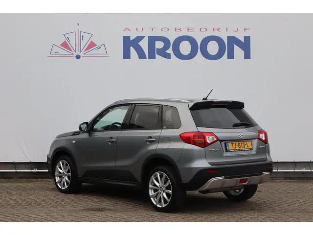 Suzuki Vitara 1.6 Exclusive 2018 Benzine 3