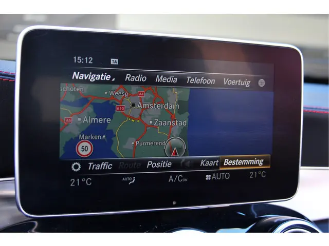 Mercedes-Benz GLC AMG 43 4MATIC 2017 Benzine 27