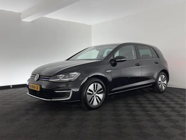 Volkswagen e-Golf E-DITION 2019 Elektrisch 3