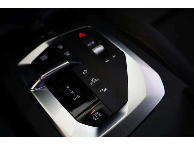 BMW 1 Serie 120 2024 Benzine 20