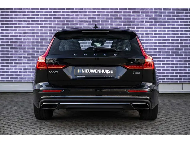 Volvo V60 2.0 T5 Inscription 2019 Benzine 11