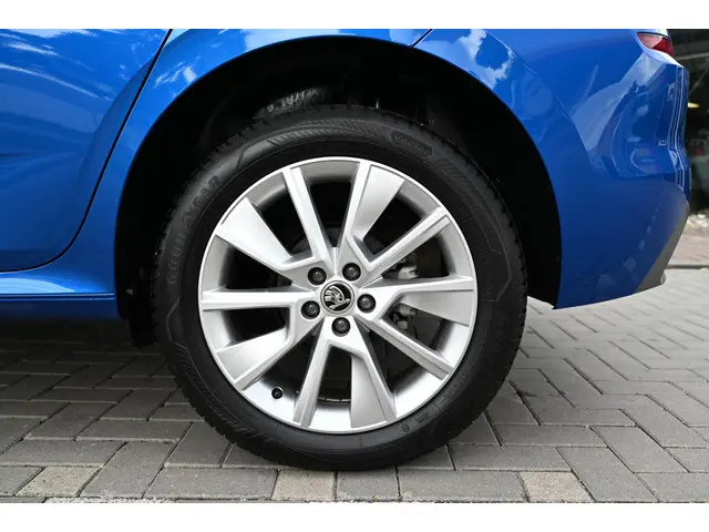 Škoda Kamiq 1.0 TSI Ambition 2024 Benzine 10