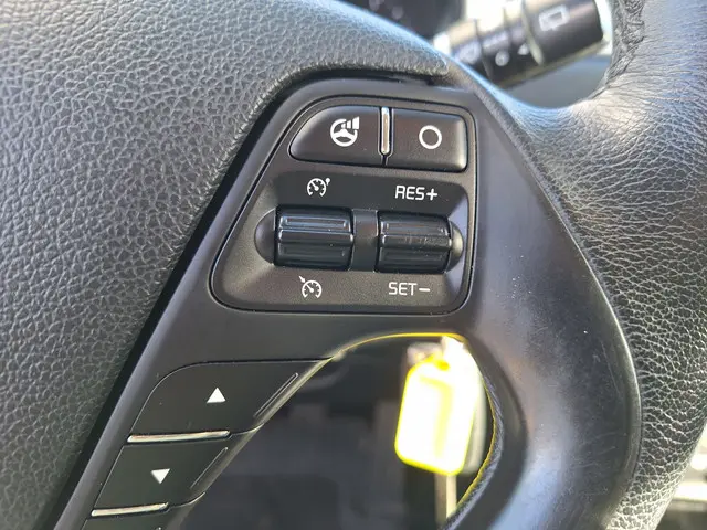 Kia cee'd 1.4 CVVT 5-deurs 2014 Benzine 12