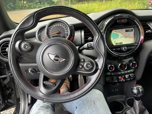 MINI Cooper Mini 1.5 JCW PAKKET 2016 Benzine 7