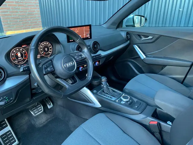 Audi Q2 1.4 TFSI CoD, PANO, NAP, S-LINE 2017 Benzine 10