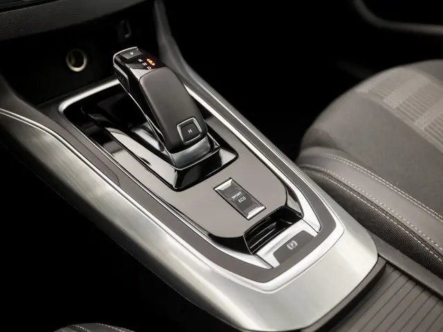 Peugeot 308 SW 1.2 PureTech Sport 2020 Benzine 10