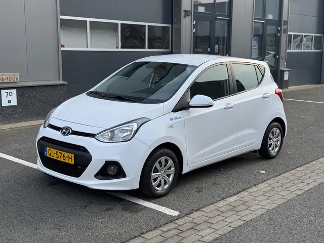 Hyundai i10 1.0i i-Motion Comfort 2015 Benzine